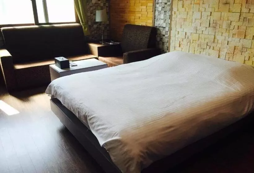 酒店 The 7 Business