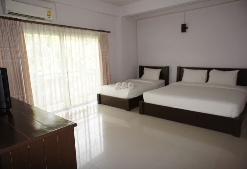 בית מלון כפרי Phou Ang Kham 2