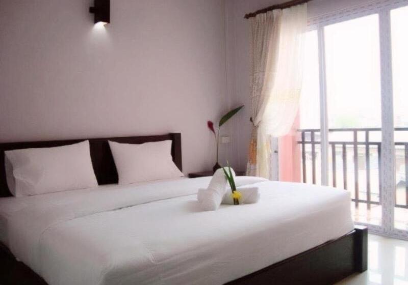 בית מלון כפרי Phou Ang Kham 2