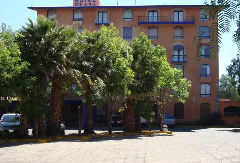 Отель Plaza Zacatecas