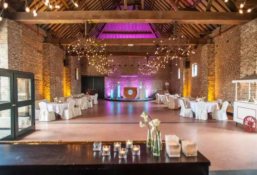 Отель Schinvelder Hoeve