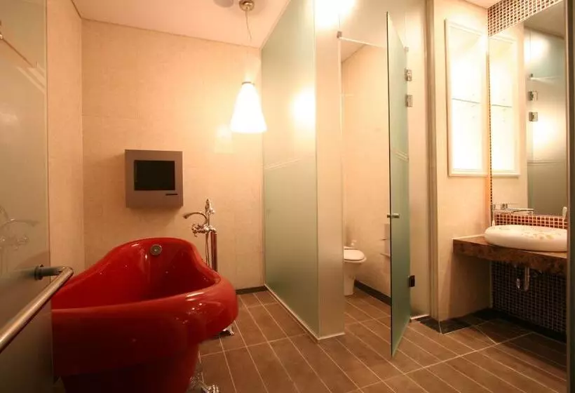 בית מלון כפרי Wiz