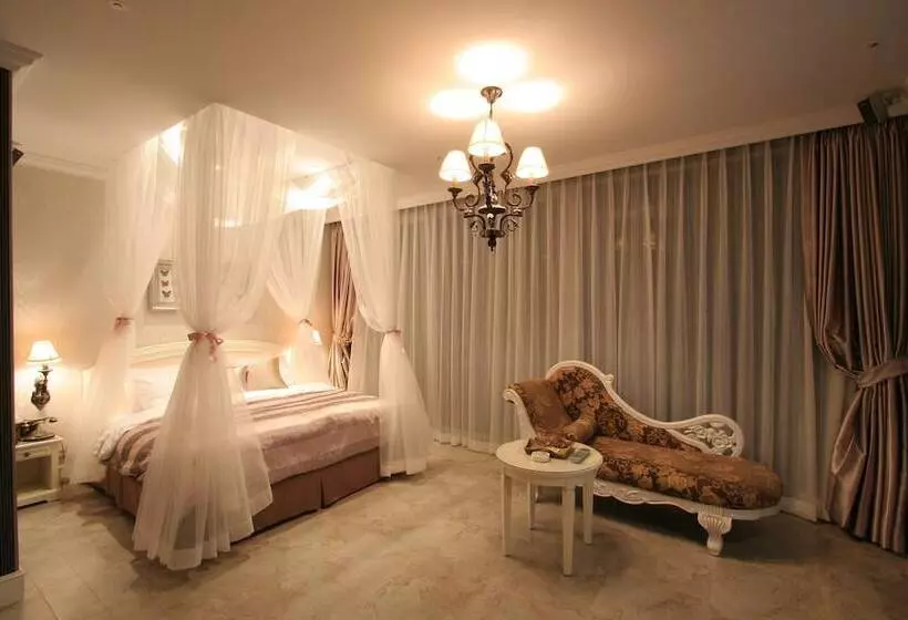 בית מלון כפרי Wiz