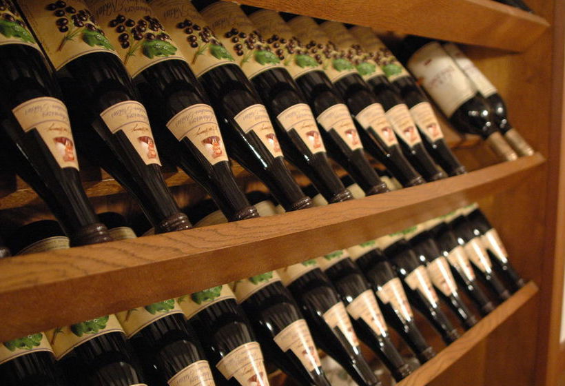 Inn Of Amigos Yasuda Pension