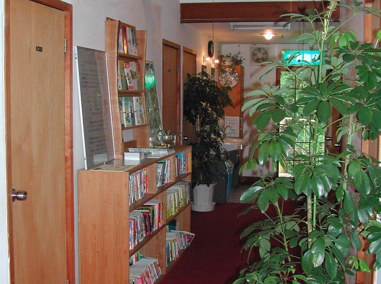 Inn Of Amigos Yasuda Pension