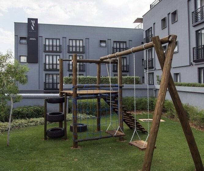 Max Executive Apartments