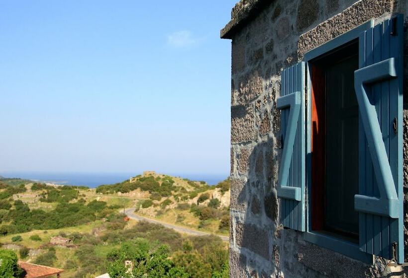 بنسيون Assos Nar Konak