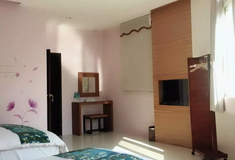 پانسیون Fishfun House