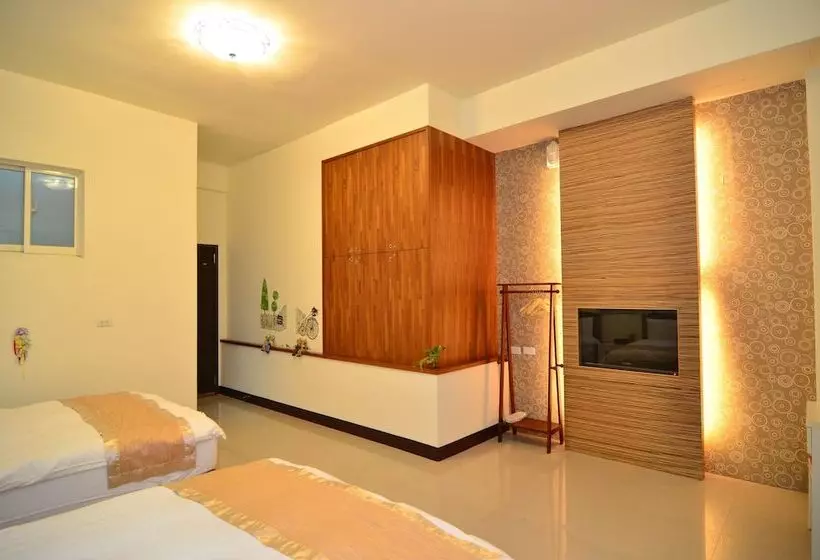 پانسیون Fishfun House