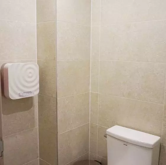 Pension (Hôtel basse catégorie) Indy