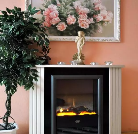 Romantic Lagoon 2 Rooms Apartment Near Metro