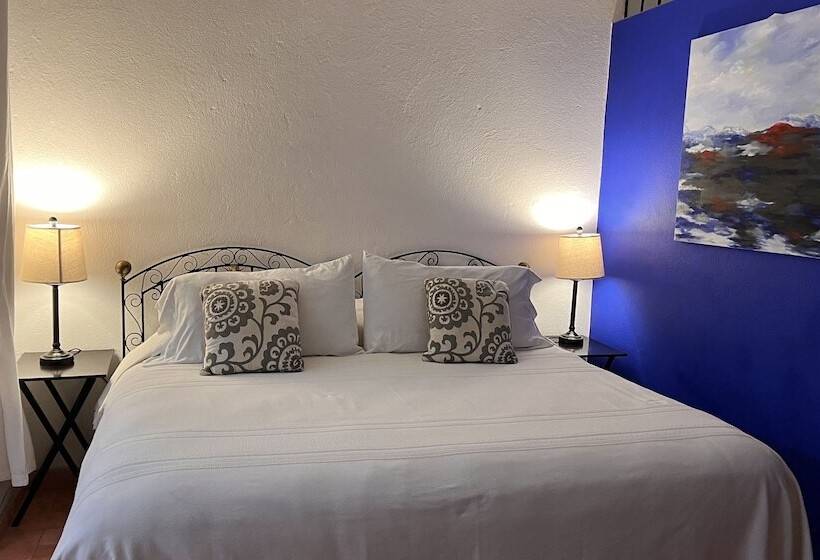 تختخواب و صبحانه Casa Carmen