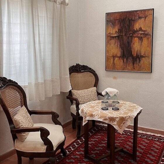 تختخواب و صبحانه Casa Carmen