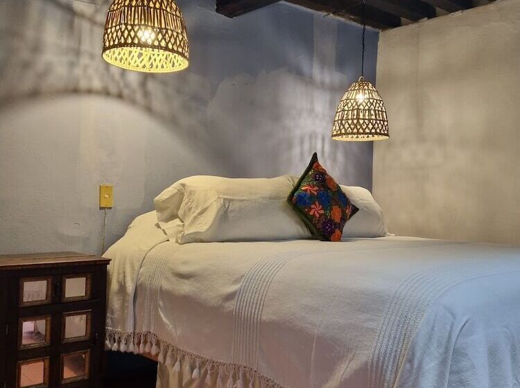 تختخواب و صبحانه Casa Carmen