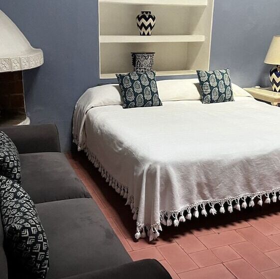 تختخواب و صبحانه Casa Carmen