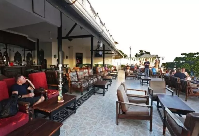 هتل Africa House Zanzibar