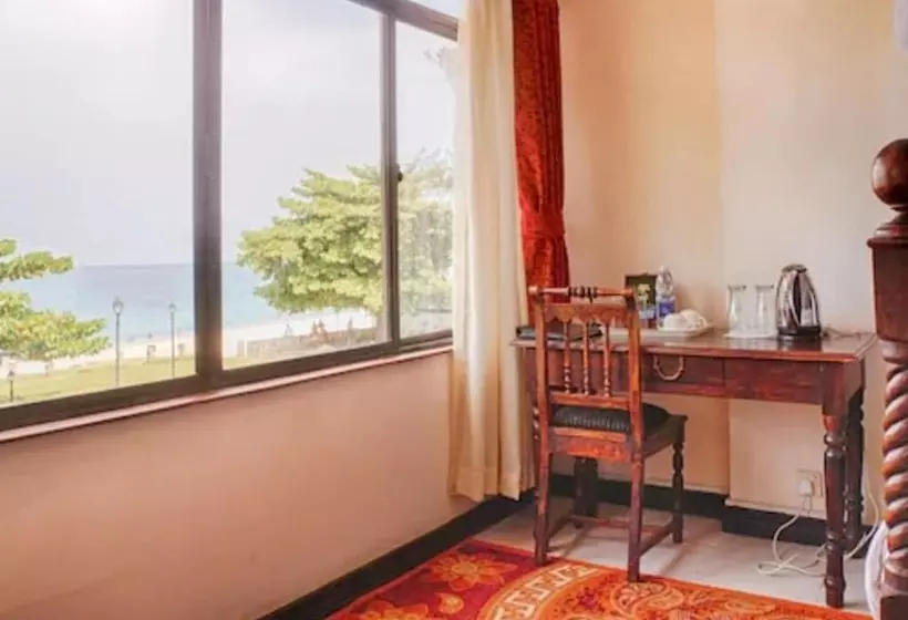 هتل Africa House Zanzibar