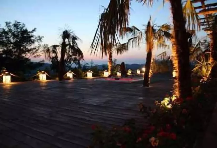 Hotel Agriturismo Materno