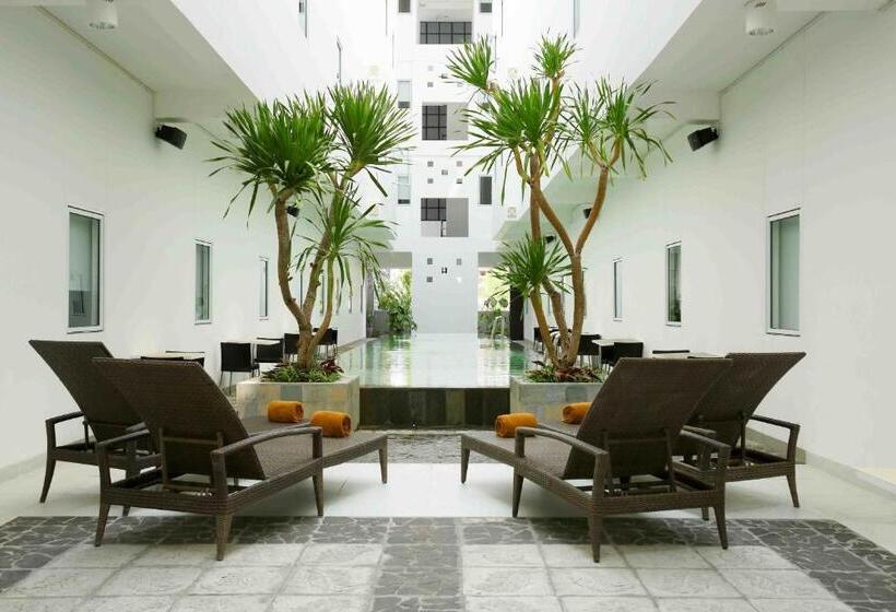 Amaris Hotel Sunset Road   Bali