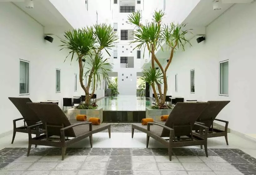 Amaris Hotel Sunset Road   Bali