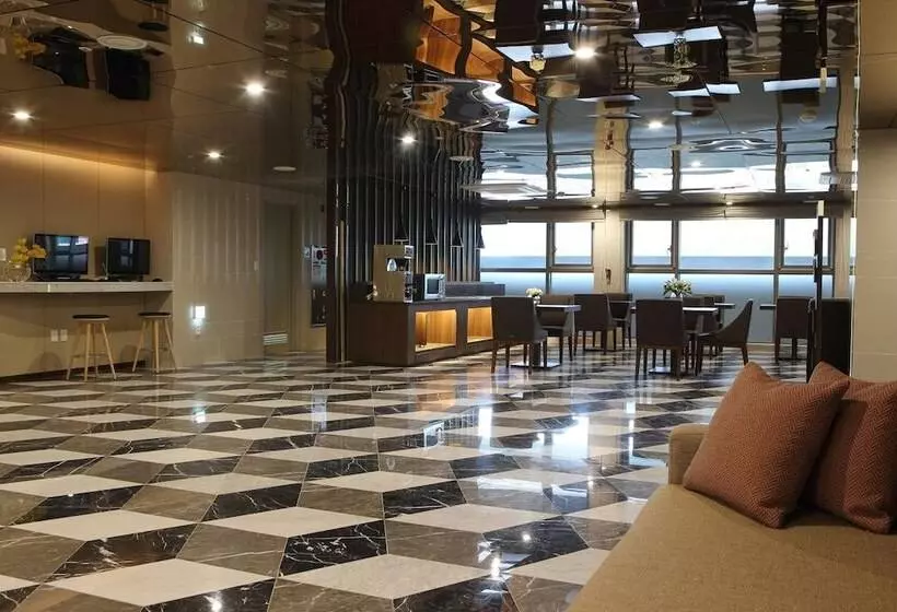 Aventree Hotel Busan
