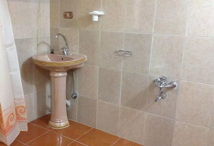 هتل Cairo Kingdom