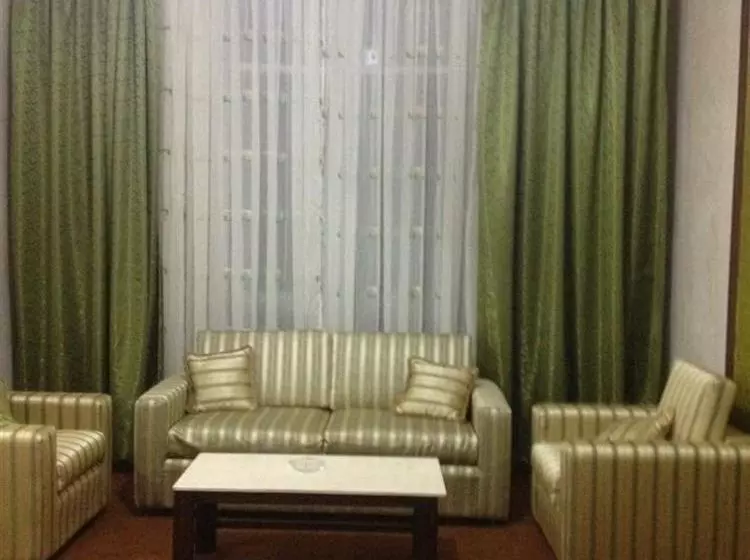 هتل Cairo Kingdom