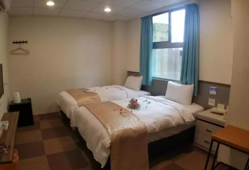 هتل Chang Ti Metropolis Commercial