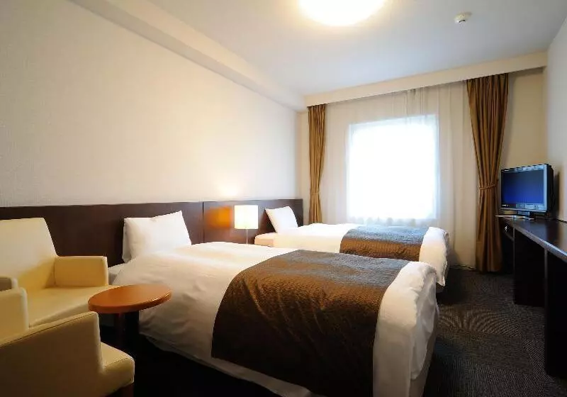 בית מלון כפרי Dormy Inn Sendai Station Natural Hot Springs