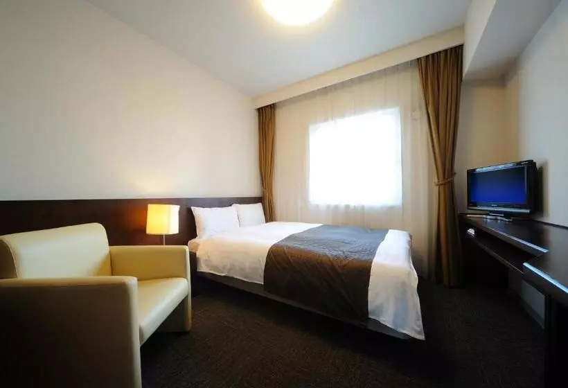 בית מלון כפרי Dormy Inn Sendai Station Natural Hot Springs