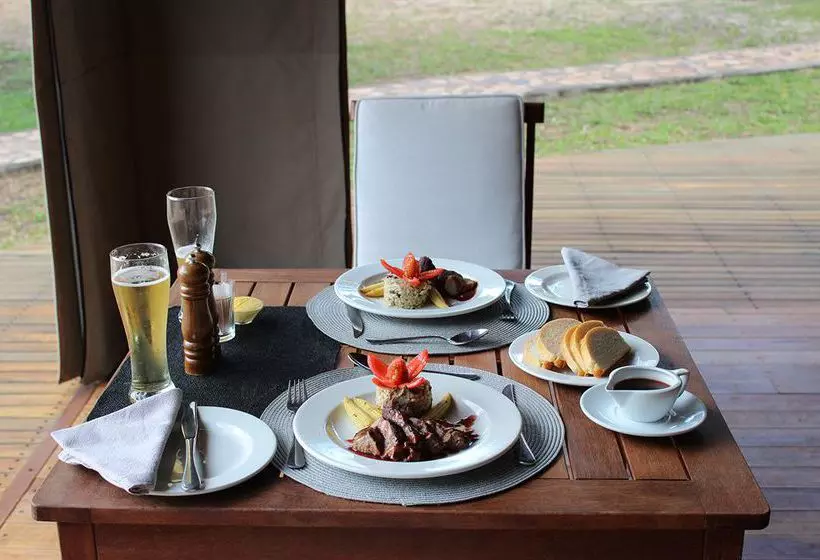 هتل Elephant S Eye, Hwange