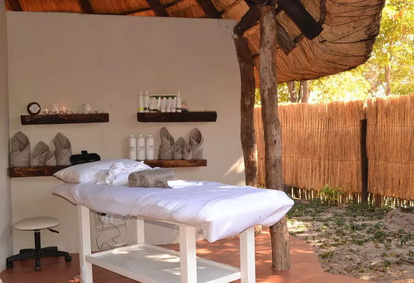 هتل Elephant S Eye, Hwange