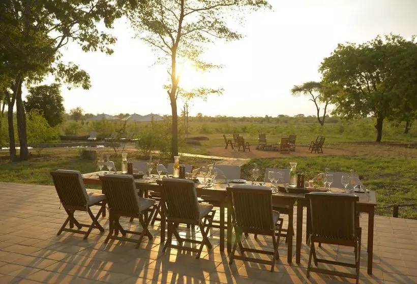 هتل Elephant S Eye, Hwange