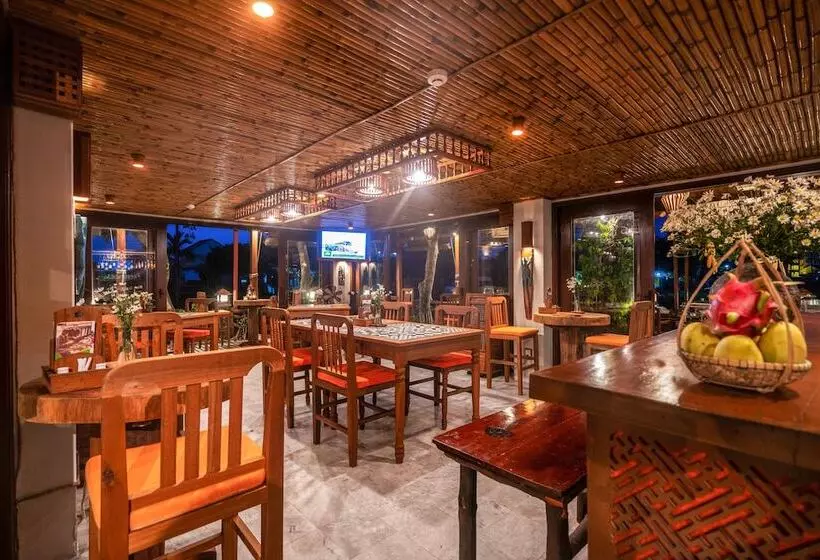 هتل Hoi An Chic   Green Retreat