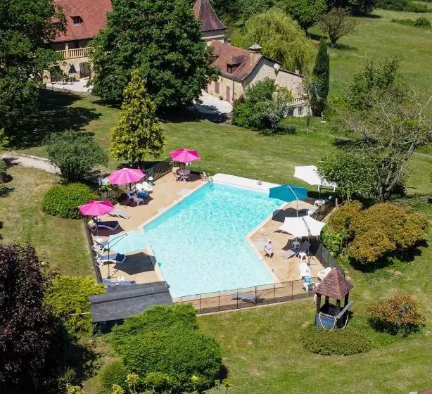 Отель Le Domaine Du Terroir à 5 Minutes Des Grottes De Lascaux