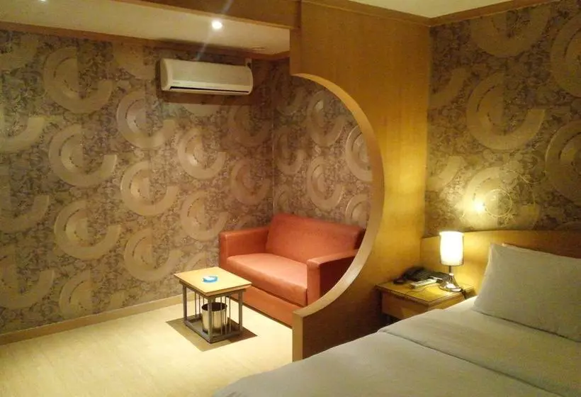 Hôtel Ramses Goyang