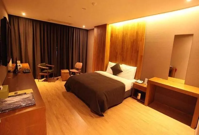 בית מלון כפרי Rich