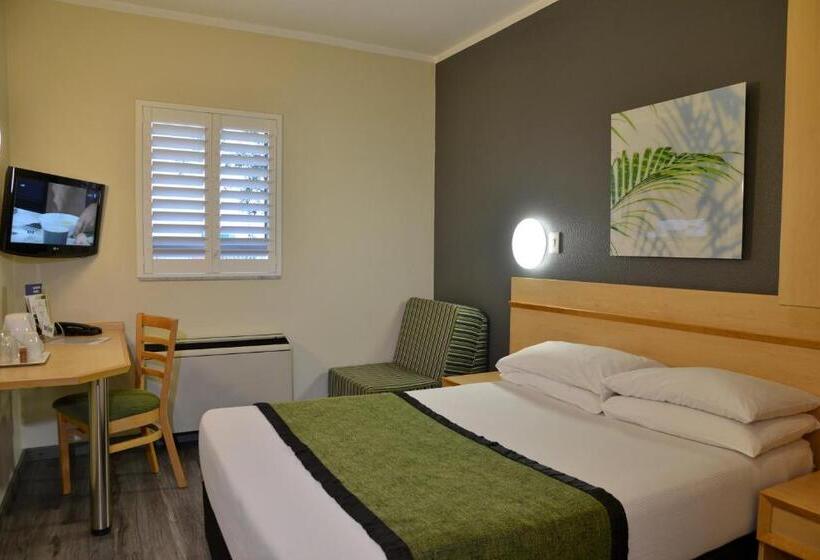 Отель Road Lodge Southgate