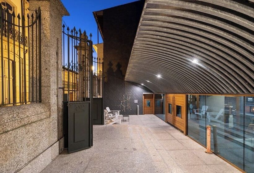 هتل Eurostars Santa Luzia