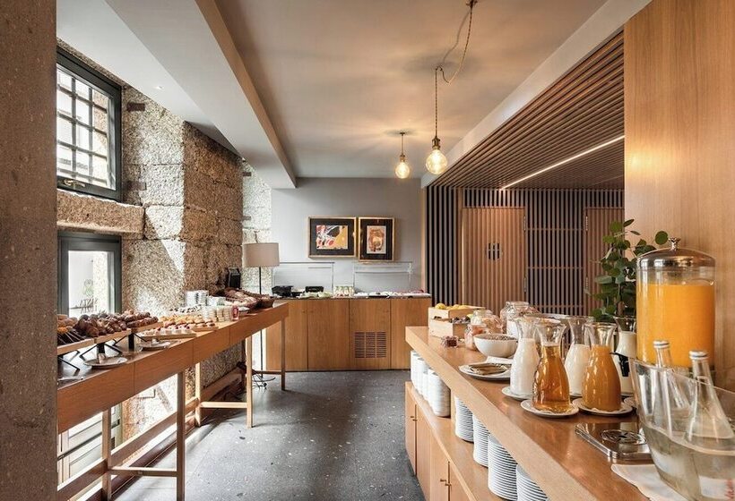 هتل Eurostars Santa Luzia