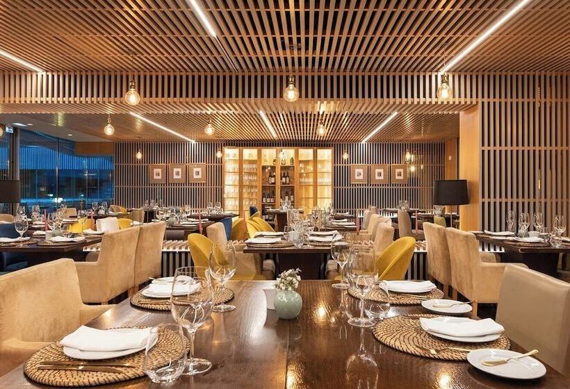 هتل Eurostars Santa Luzia