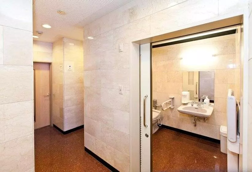 Отель Sotetsu Fresa Inn Tokyo Tamachi