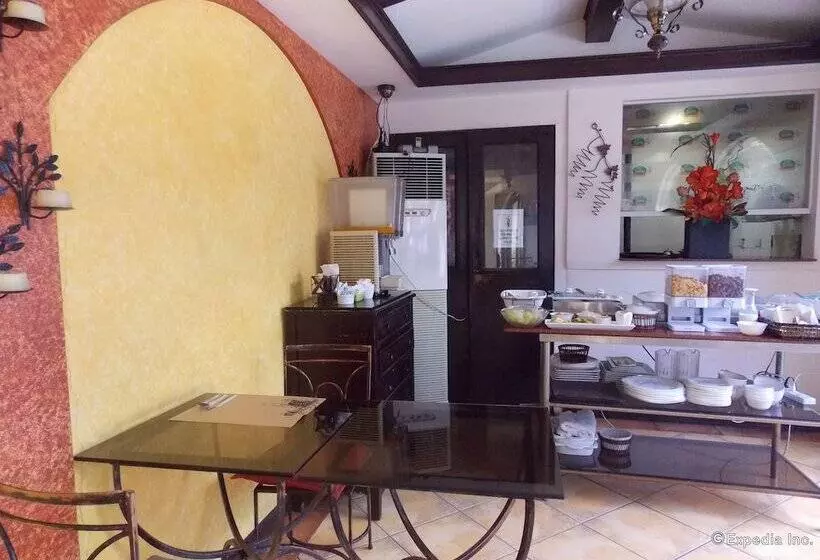 בית מלון כפרי The Suites At Calle Nueva