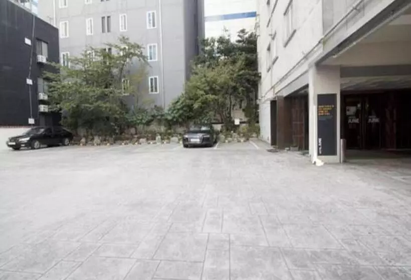 汽车旅馆  June Haeundae