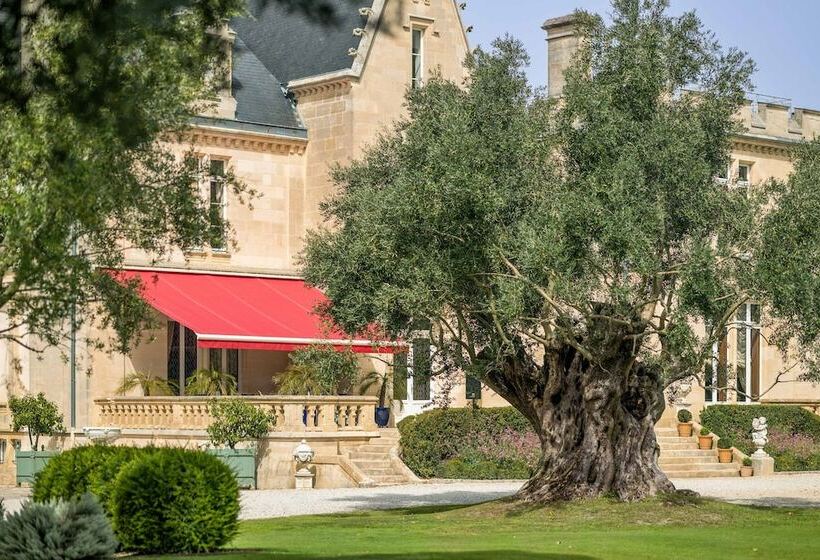 펜션 Chateau Pape Clement