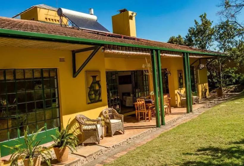 پانسیون Jacana Gardens Guest Lodge
