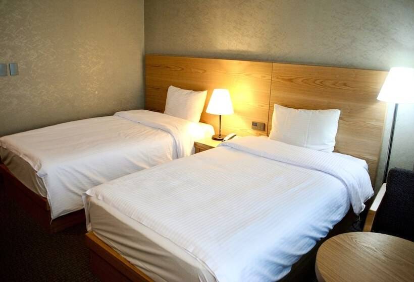 Queen Vell Hotel & Wedding