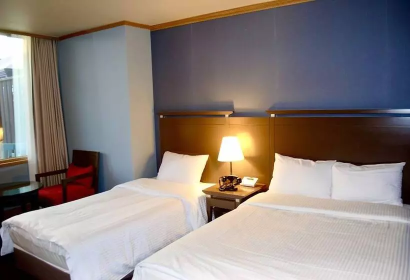 Queen Vell Hotel & Wedding