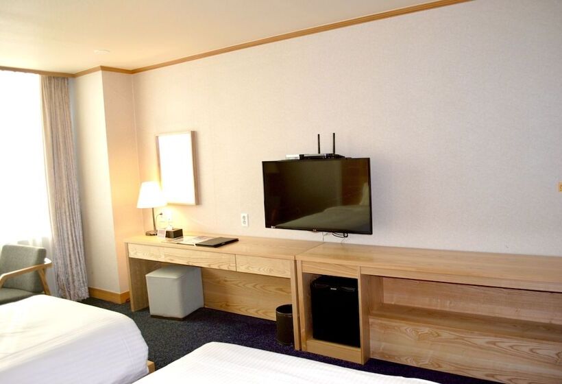 Queen Vell Hotel & Wedding