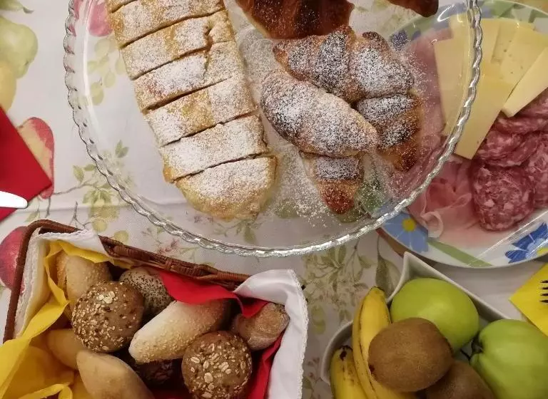 Nocleg ze śniadaniem Domus Iulii